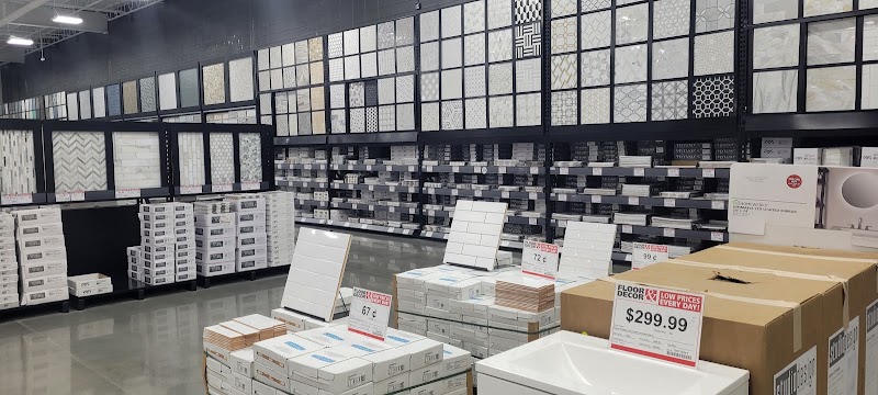 Floor & Decor
