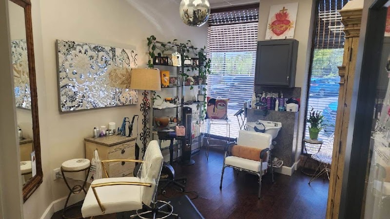 Bella Capelli Salon Suites