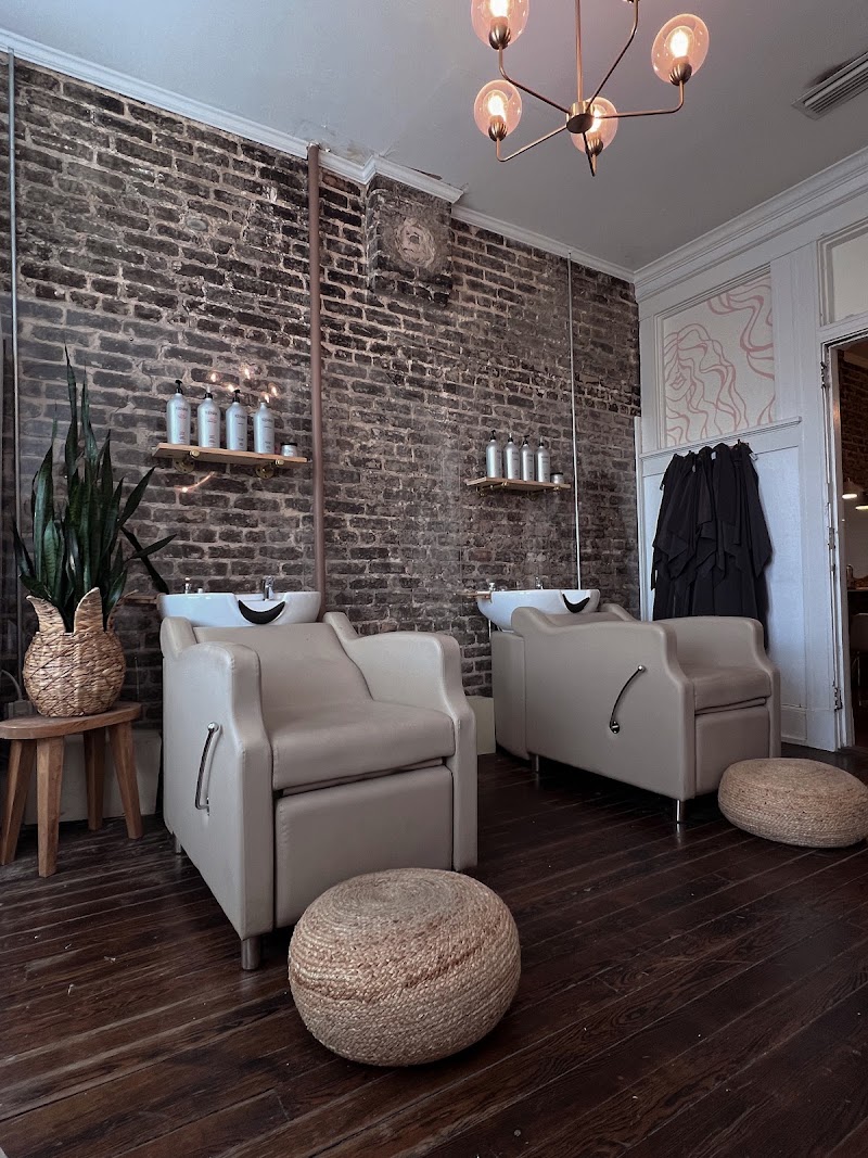 BLONDIE the Salon