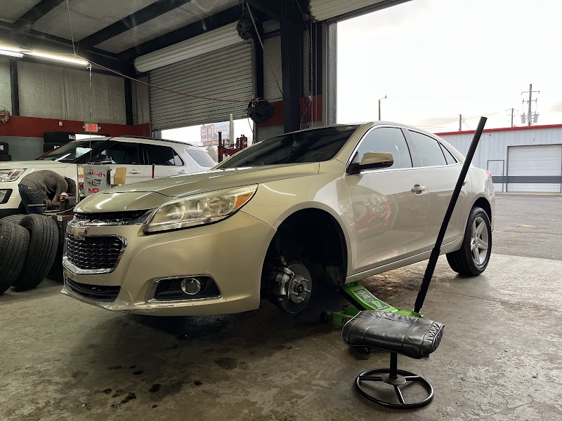 24HR Tire Service Roadside Assistance