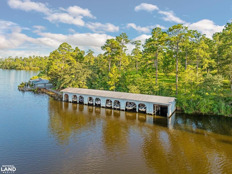 National Land Realty