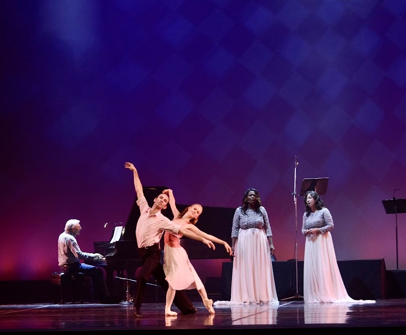 Mobile Ballet