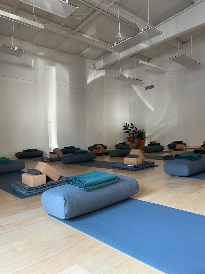 Kindred Yoga