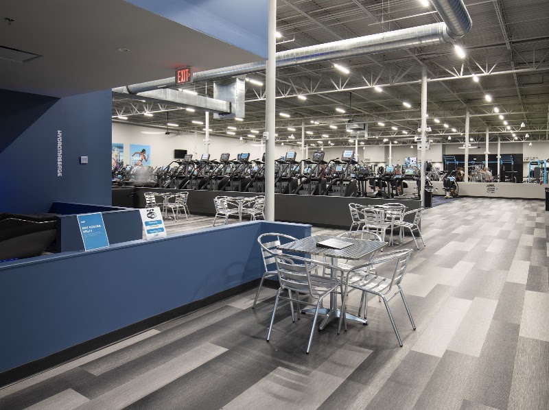 CLUB4 Fitness Airport