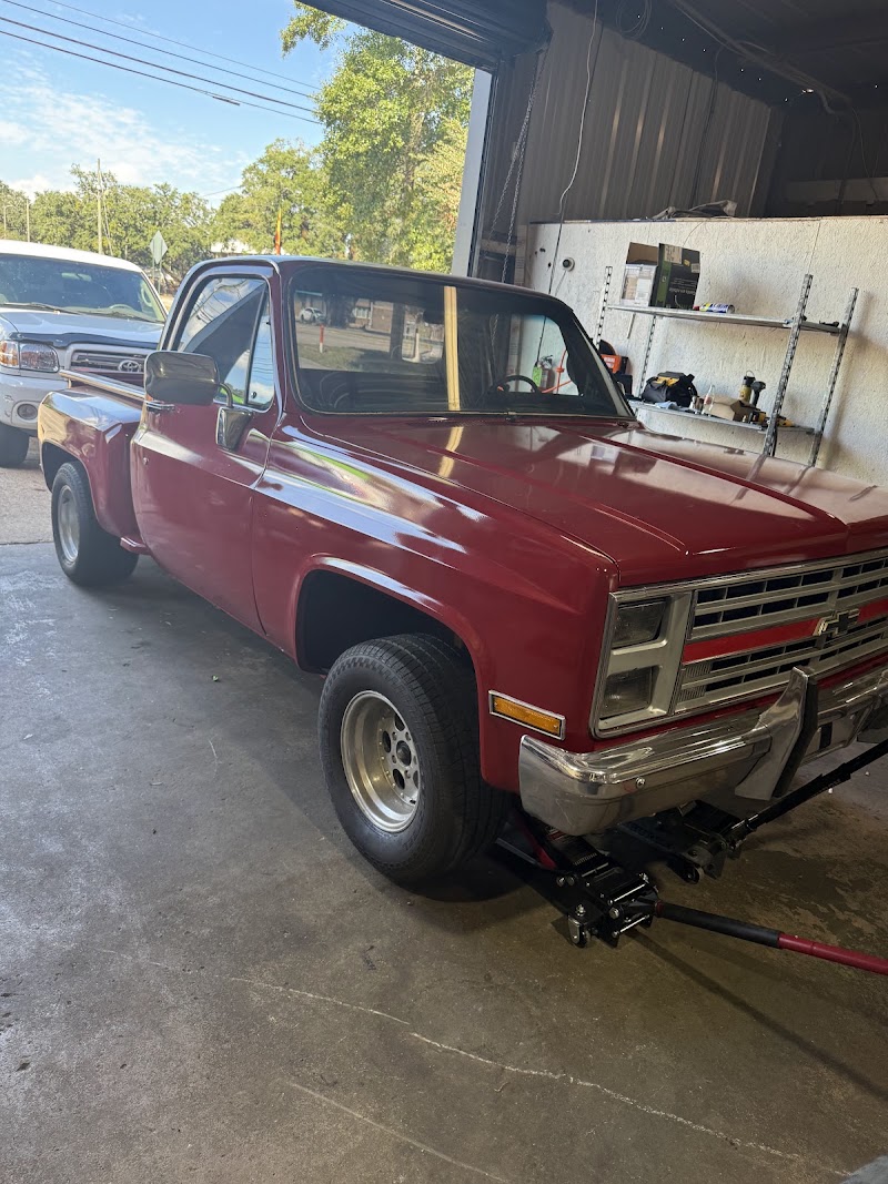 The tire spot 2 and mobile roadside service
