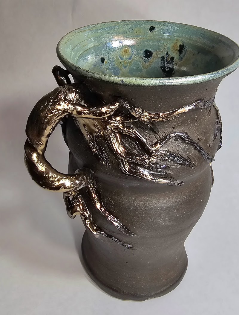 Moon Struck Pottery and Makers Space