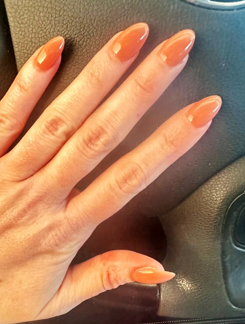 Sola Salons