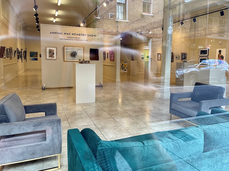 Mobile Arts Council - Gallery @ Room 1927